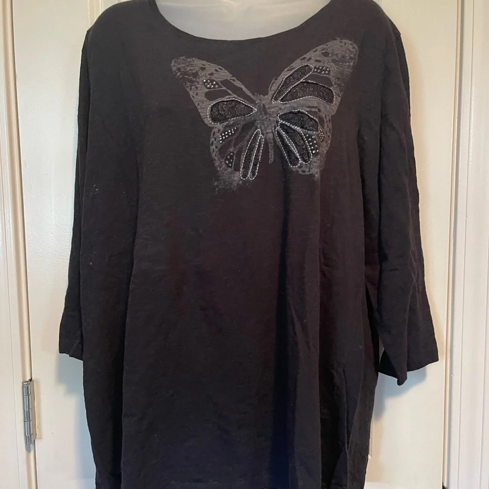 Black top with butterfly. Size 18/20. - Picture 2 of 6